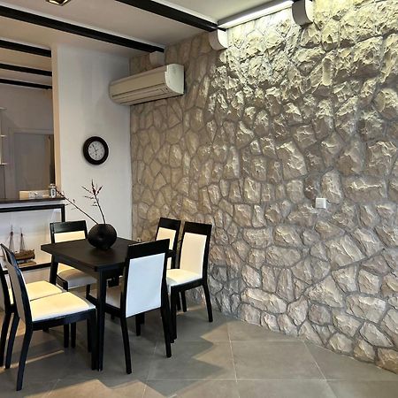 Perina Apartment - Free Parking ดูบรอฟนิก ภายนอก รูปภาพ