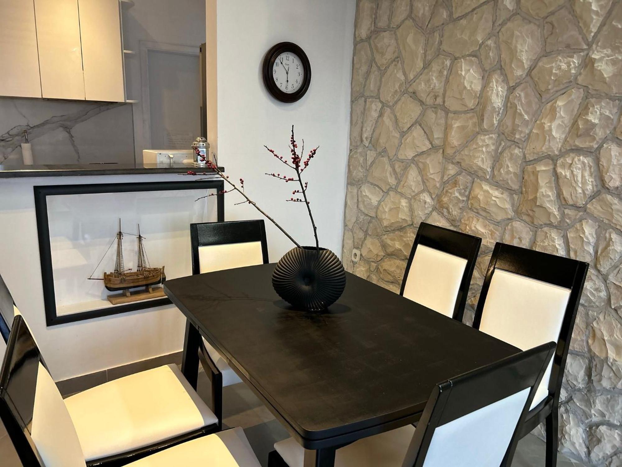 Perina Apartment - Free Parking ดูบรอฟนิก ภายนอก รูปภาพ